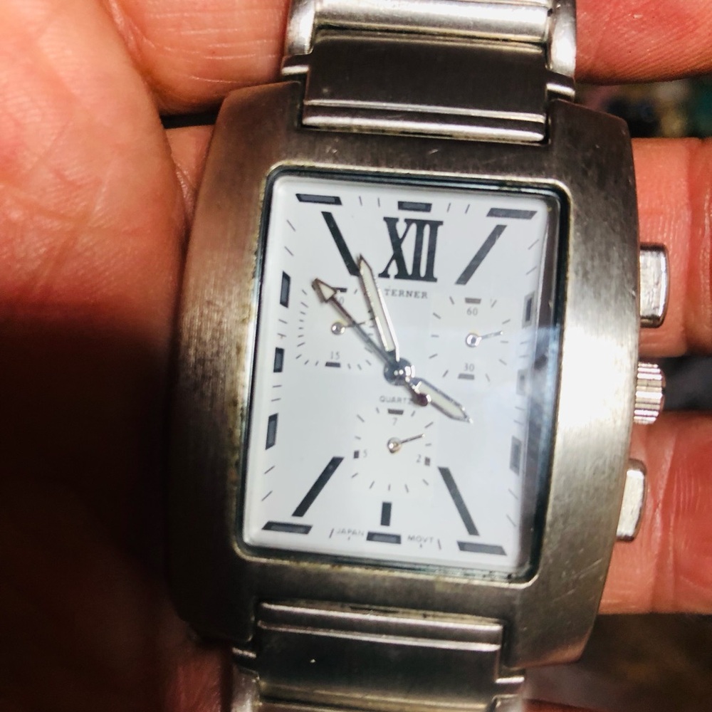 Silver Rectangular Watch With White Dial - image 1